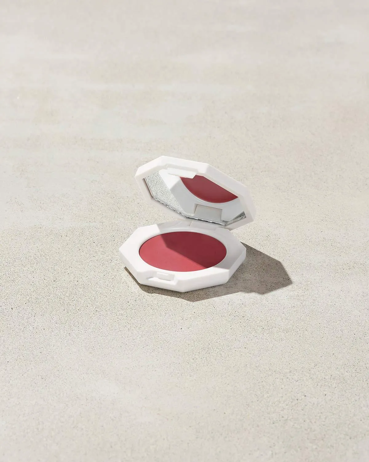 Fenty beauty - CHEEKS OUT FREESTYLE CREAM BLUSH - Summertime Wine