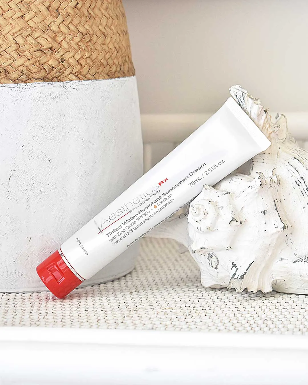 Tinted Water-Resistant Sunscreen with Zinc SPF50 